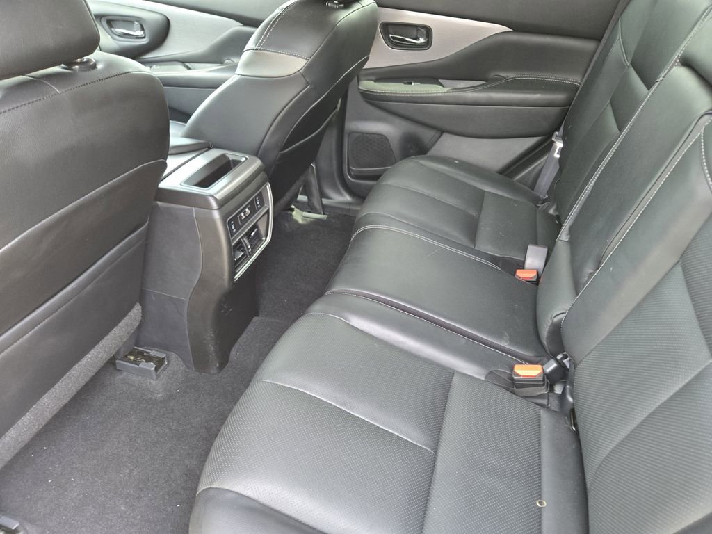 Used 2021 Nissan Murano SL image 40