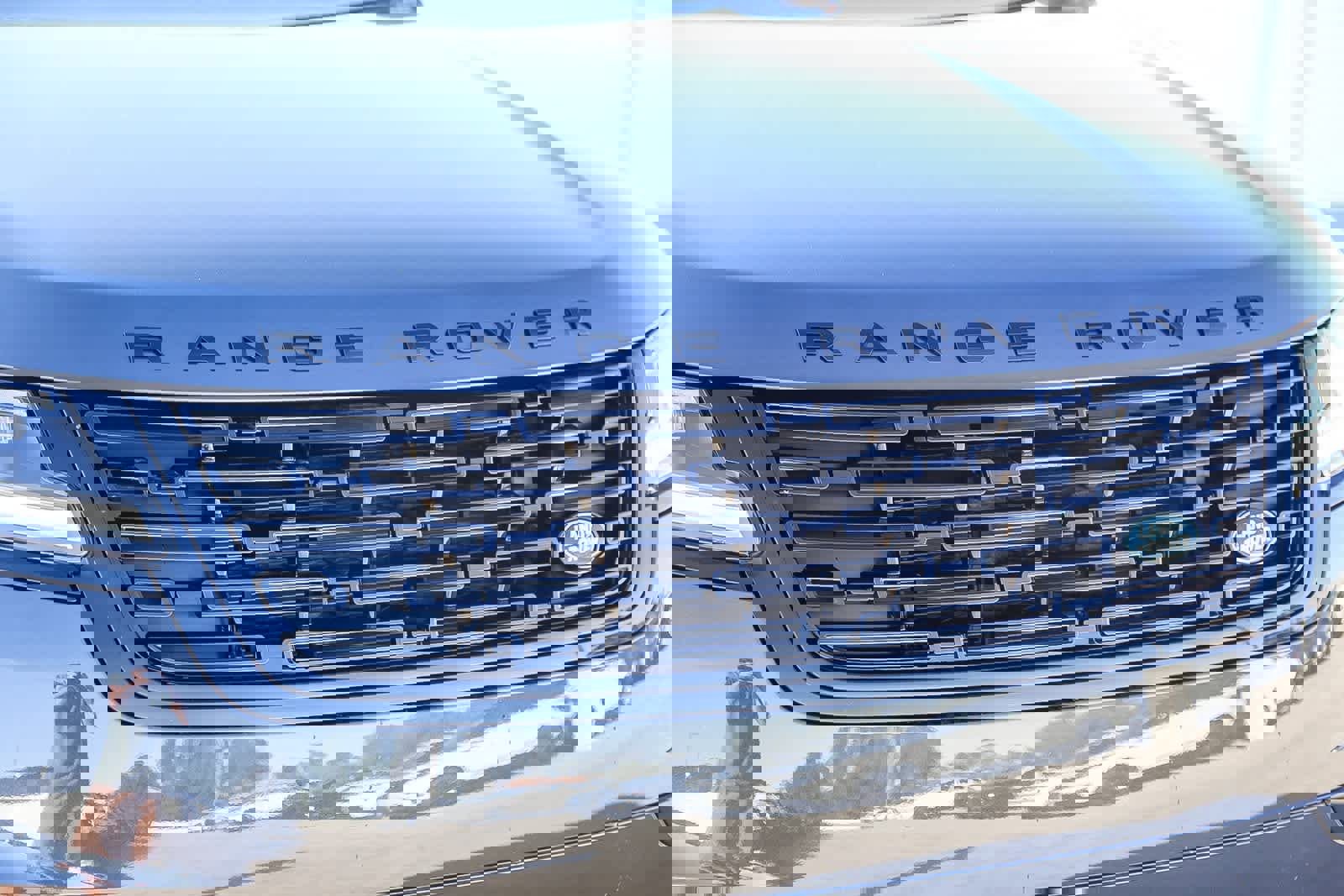 New 2026 Land Rover Range Rover Velar Dynamic SE image 5