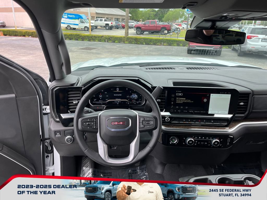 Used 2024 GMC Sierra 1500 Elevation image 25