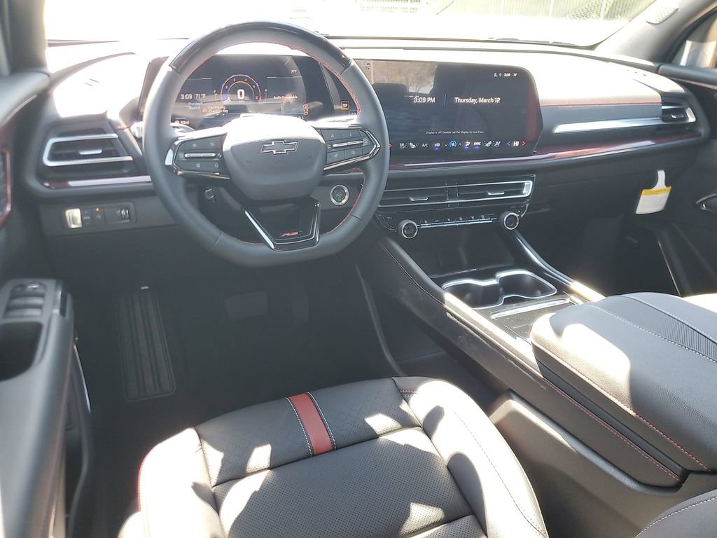 New 2026 Chevrolet Traverse RS w/ LPO, Floor Liner Package image 15