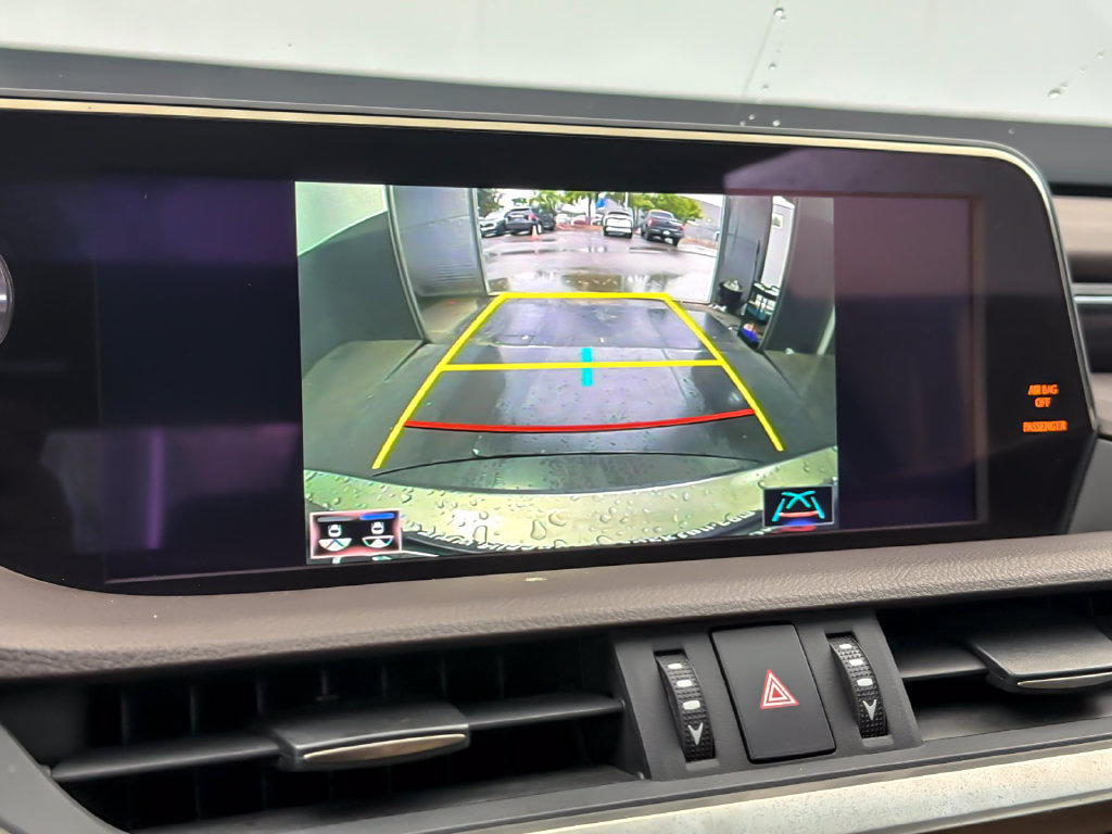 Used 2019 Lexus ES 350 w/ Premium Package FWD image 18