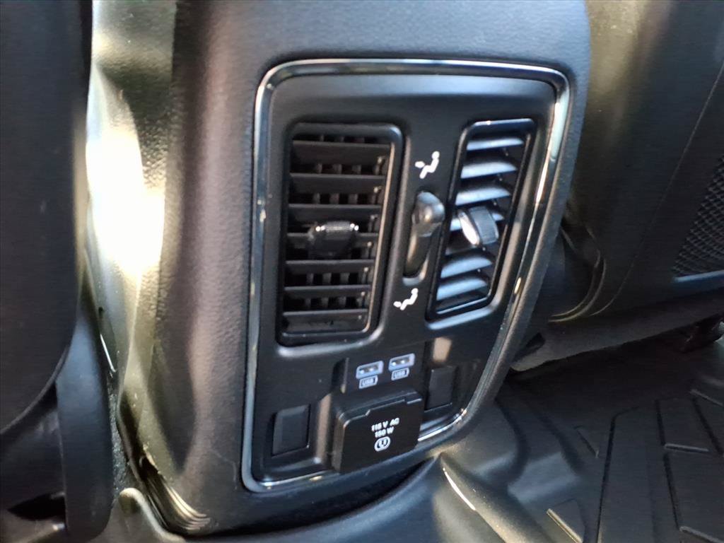 Used 2021 Jeep Grand Cherokee Limited AWD/4WD image 16