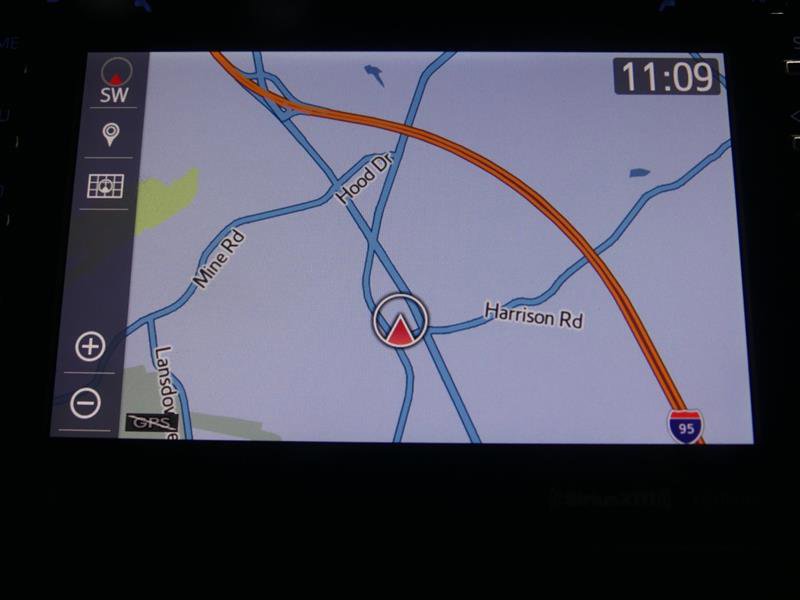 Used 2018 Toyota Sienna XLE Premium AWD/4WD image 44