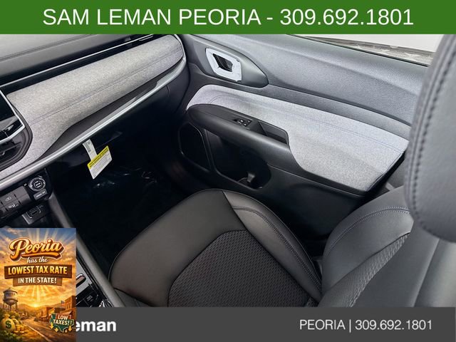 New 2026 Jeep Compass Latitude image 22