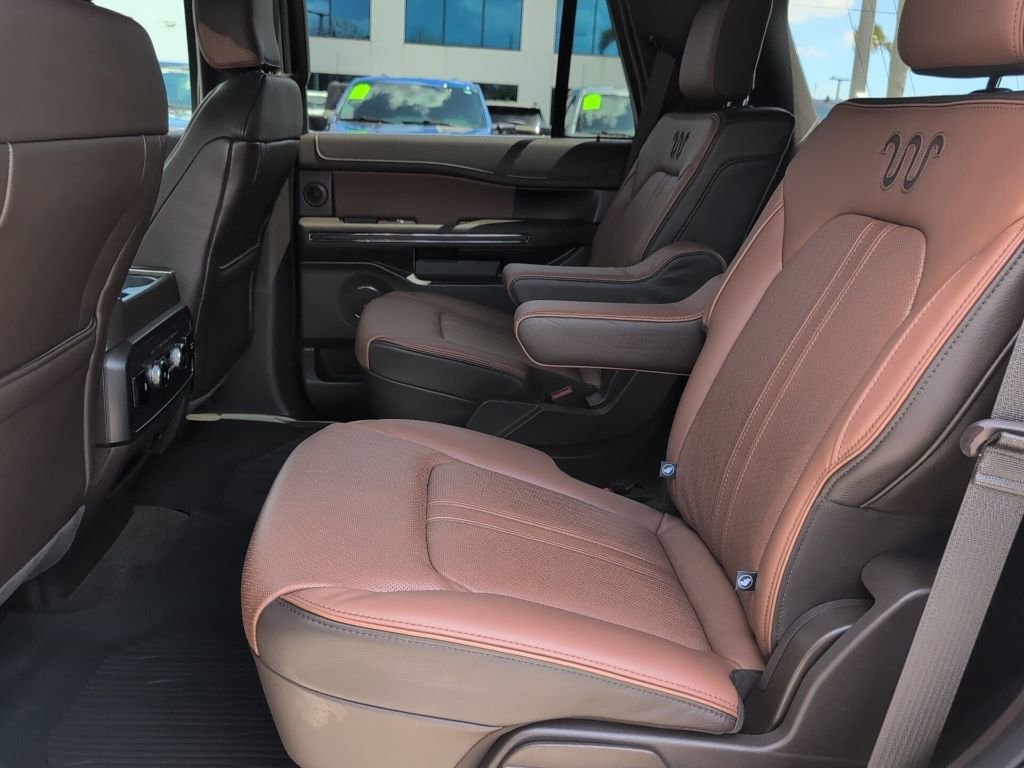 Certified 2022 Ford Expedition King Ranch RWD image 11