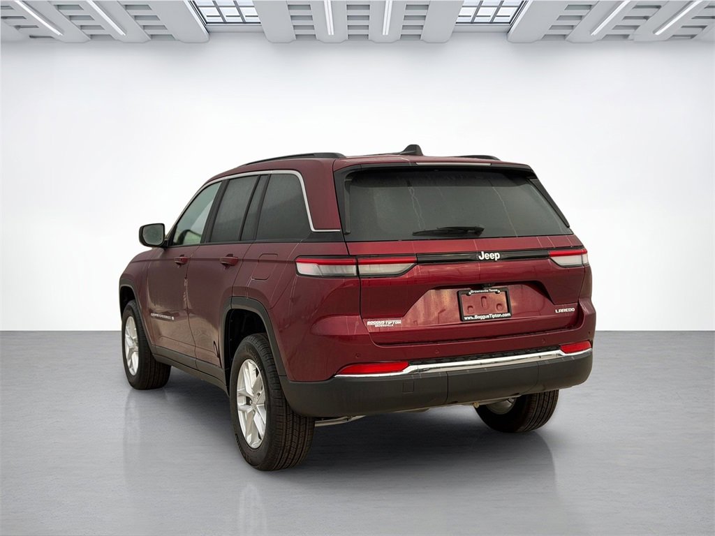 New 2025 Jeep Grand Cherokee L Laredo image 5