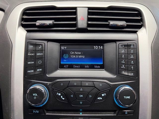 Used 2014 Ford Fusion SE FWD image 34