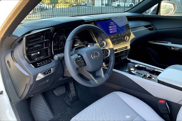 New 2026 Lexus RX 350h AWD/4WD image 6