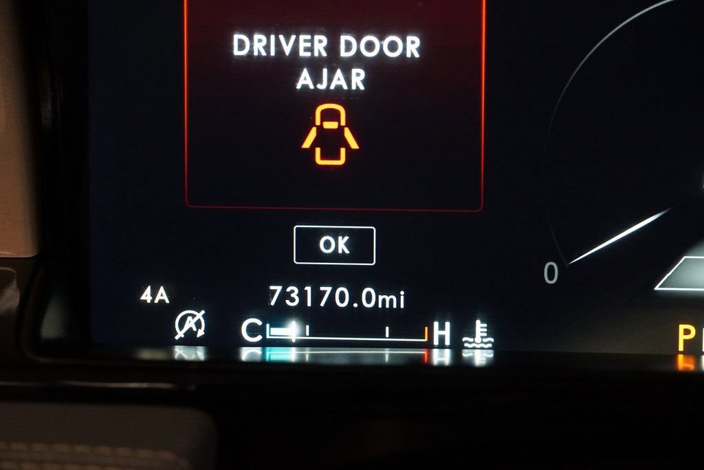 Used 2021 Lincoln Navigator L Black Label w/ Cargo Convenience Package image 5