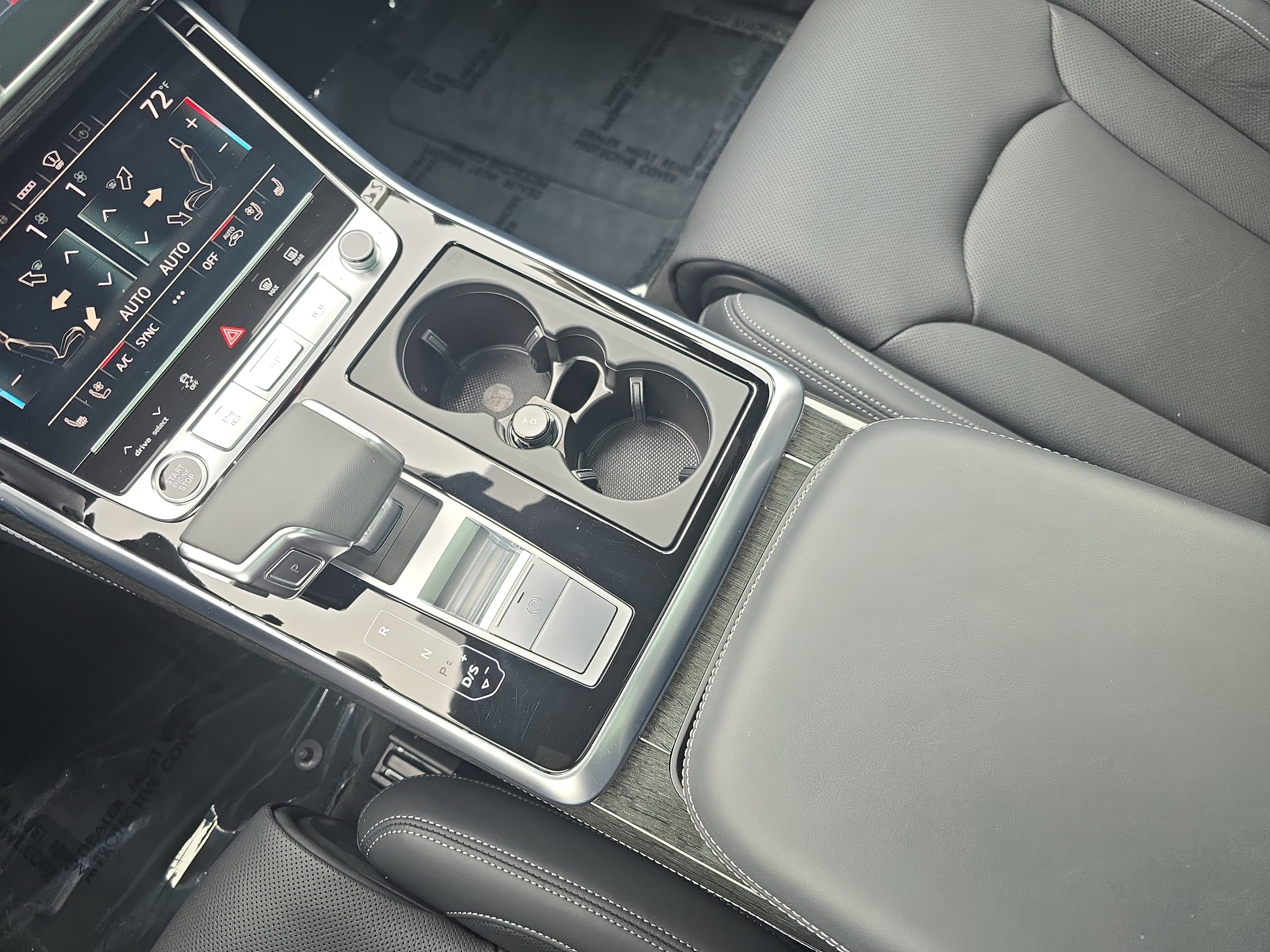 Used 2025 Audi Q7 3.0T Prestige w/ Prestige Package image 23