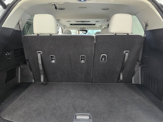 Used 2025 Kia Telluride S FWD image 31