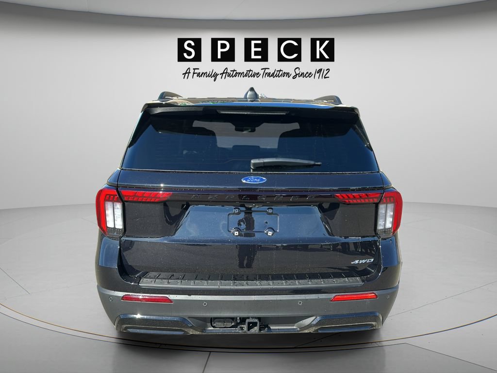 New 2026 Ford Explorer ST-Line w/ ST-Line Street Pack AWD/4WD image 5