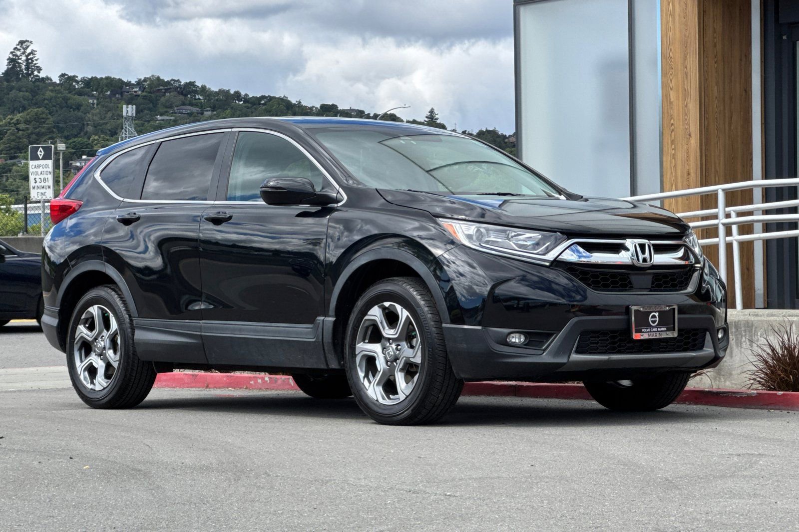 Used 2017 Honda CR-V EX image 9