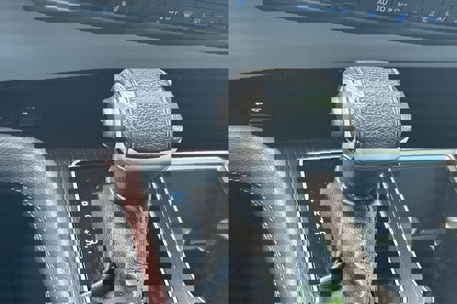 Used 2023 Toyota Sienna XLE image 26