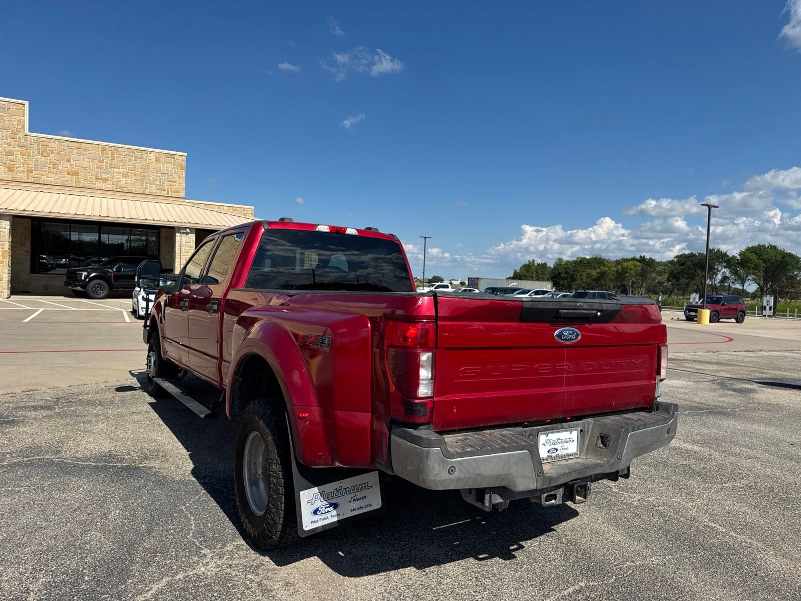 Used 2022 Ford F350 XLT w/ XLT Value Package AWD/4WD image 6