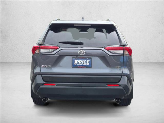 Used 2019 Toyota RAV4 LE FWD image 7
