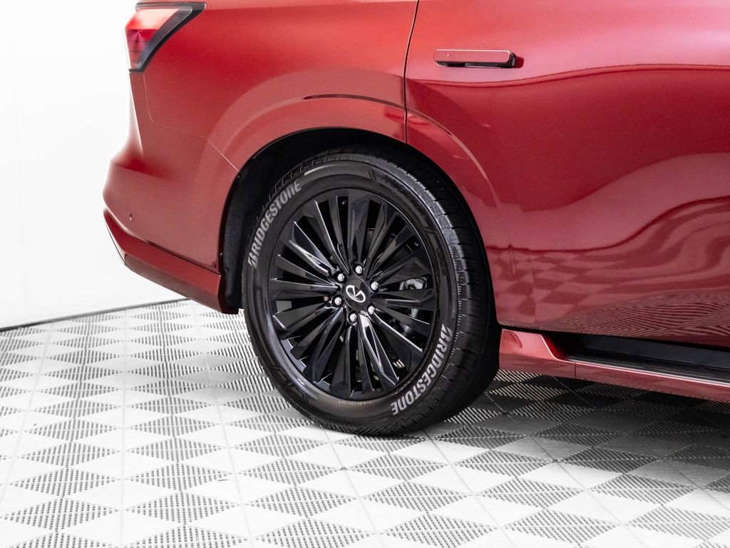 Certified 2025 INFINITI QX80 Luxe image 33