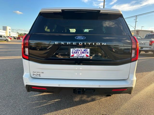 Certified 2025 Ford Expedition Active RWD image 7