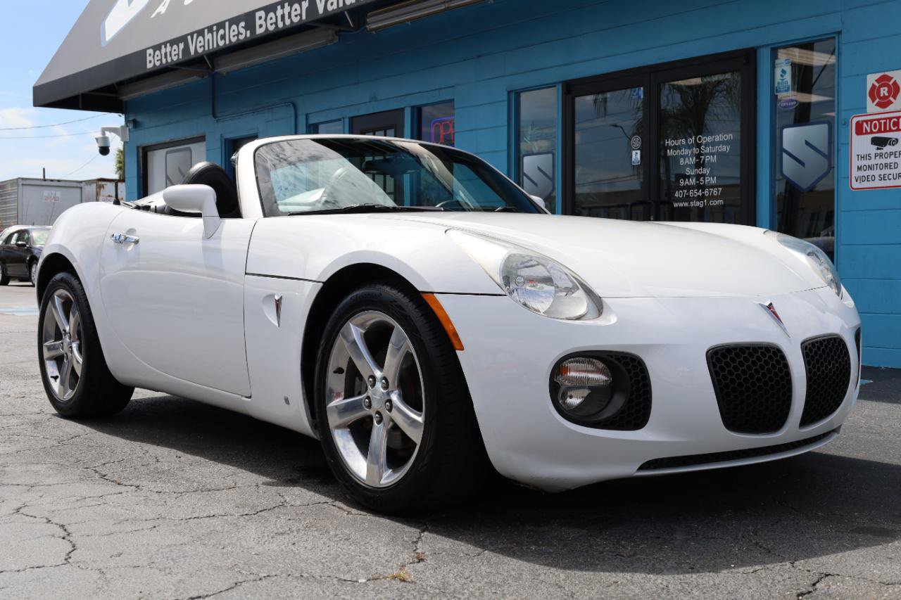 Used 2007 Pontiac Solstice GXP w/ Premium Package RWD image 5