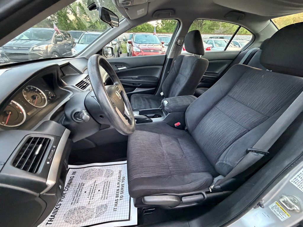 Used 2012 Honda Accord LX image 8