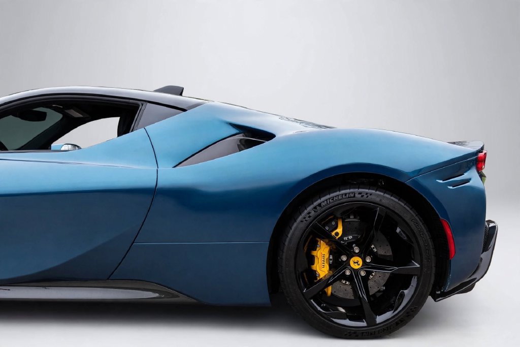 Certified 2022 Ferrari SF90 Stradale AWD/4WD image 28