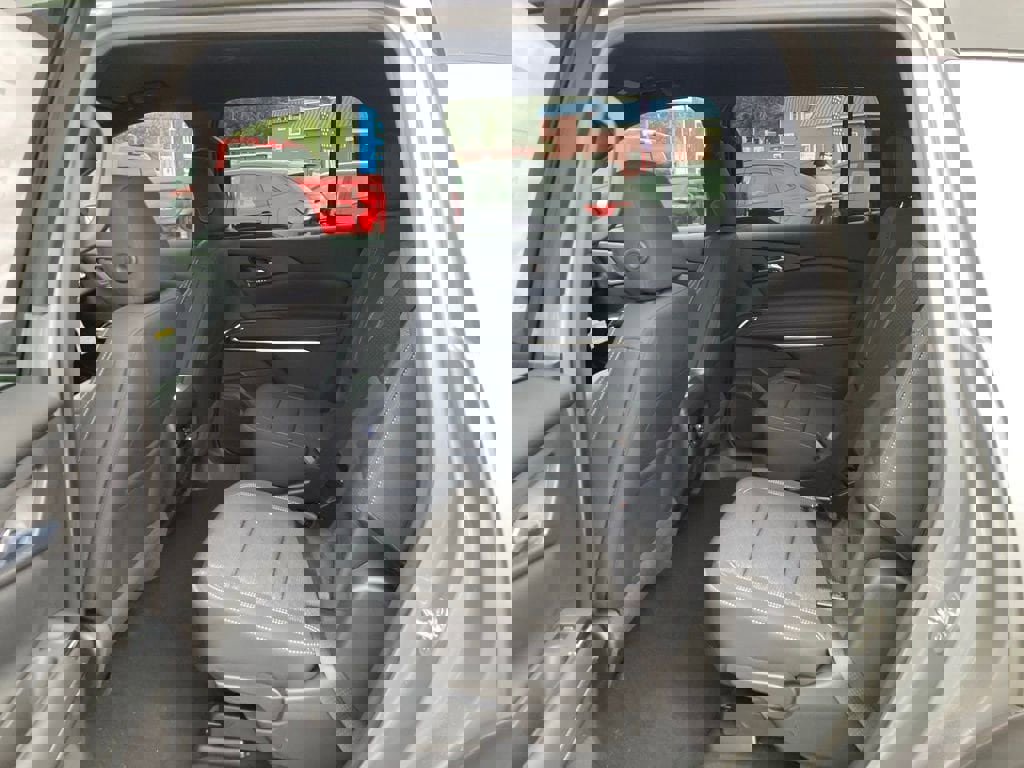 New 2026 Chevrolet Traverse LT w/ Driver Confidence Package image 21