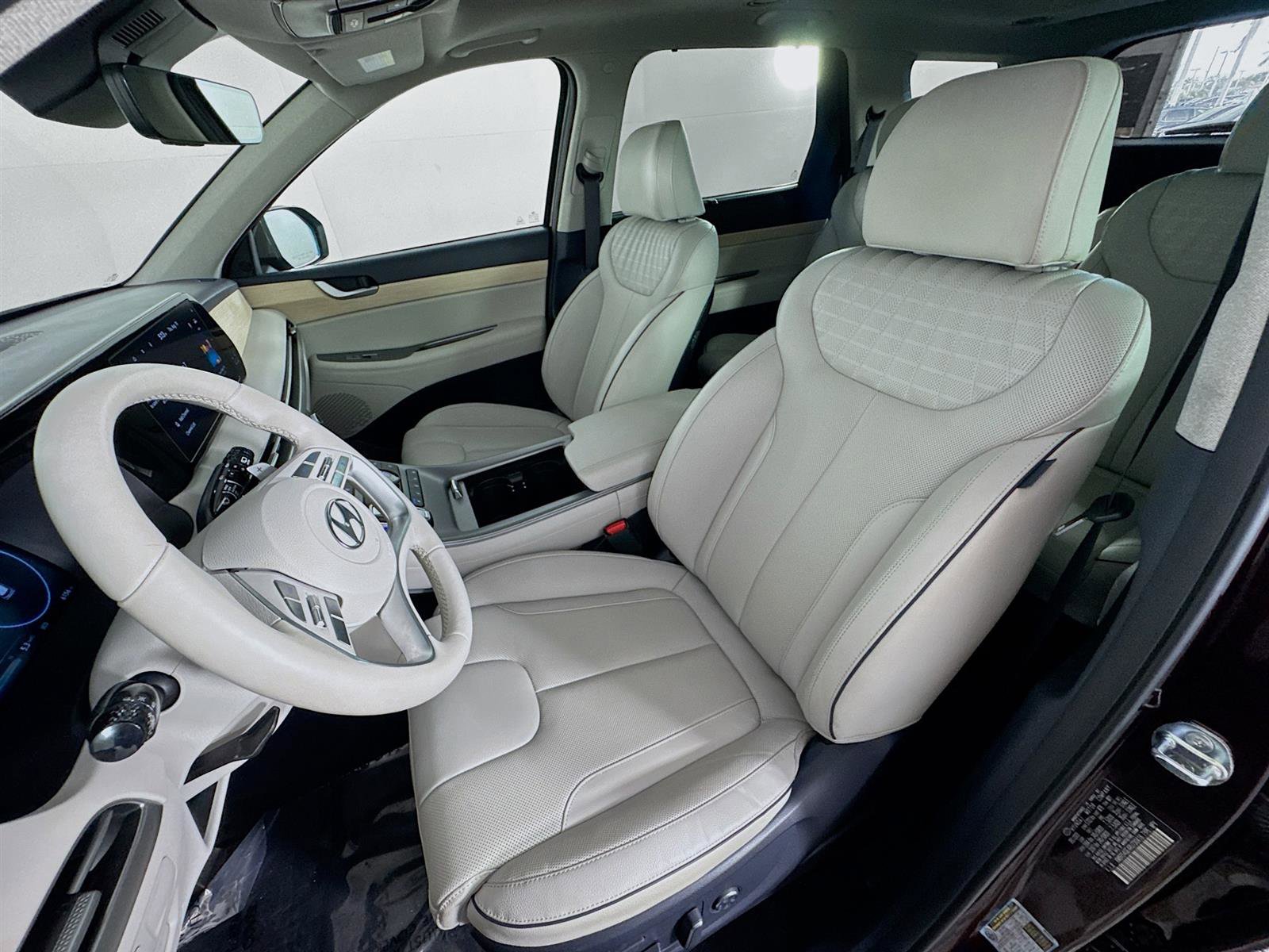 Used 2024 Hyundai Palisade Limited image 11