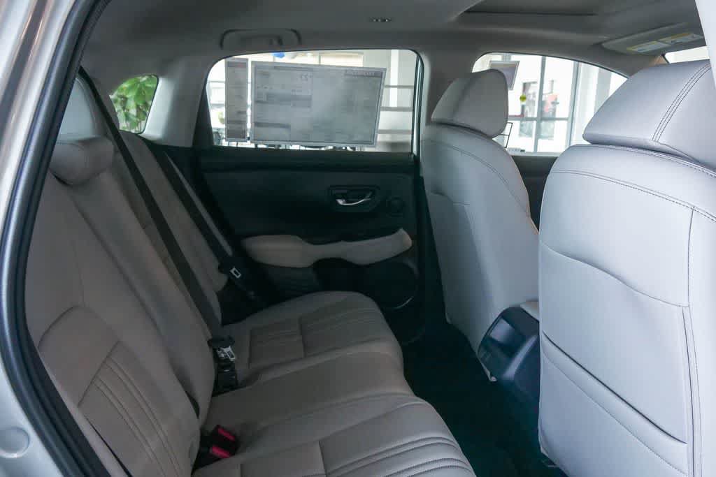 New 2027 Honda HR-V EX-L image 15