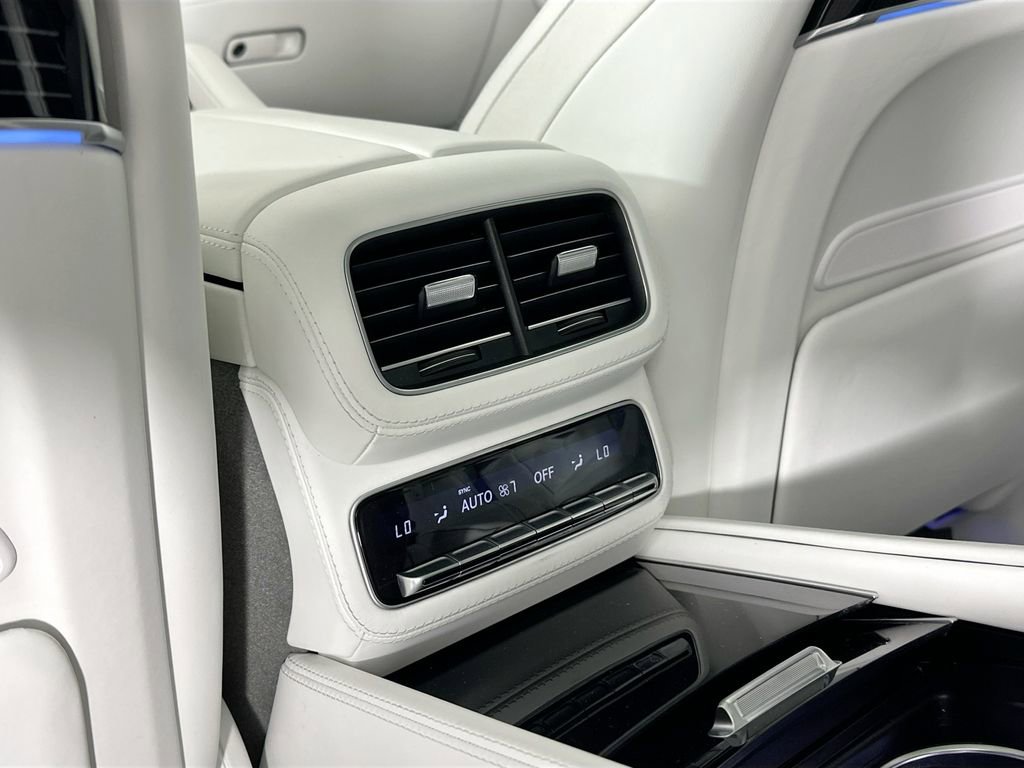 New 2026 Mercedes-Benz Maybach GLS 600 4MATIC image 28