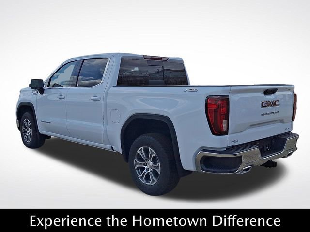 New 2026 GMC Sierra 1500 SLE image 4