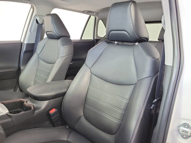 Used 2024 Toyota RAV4 Limited w/ Advanced Technology Package AWD/4WD image 20