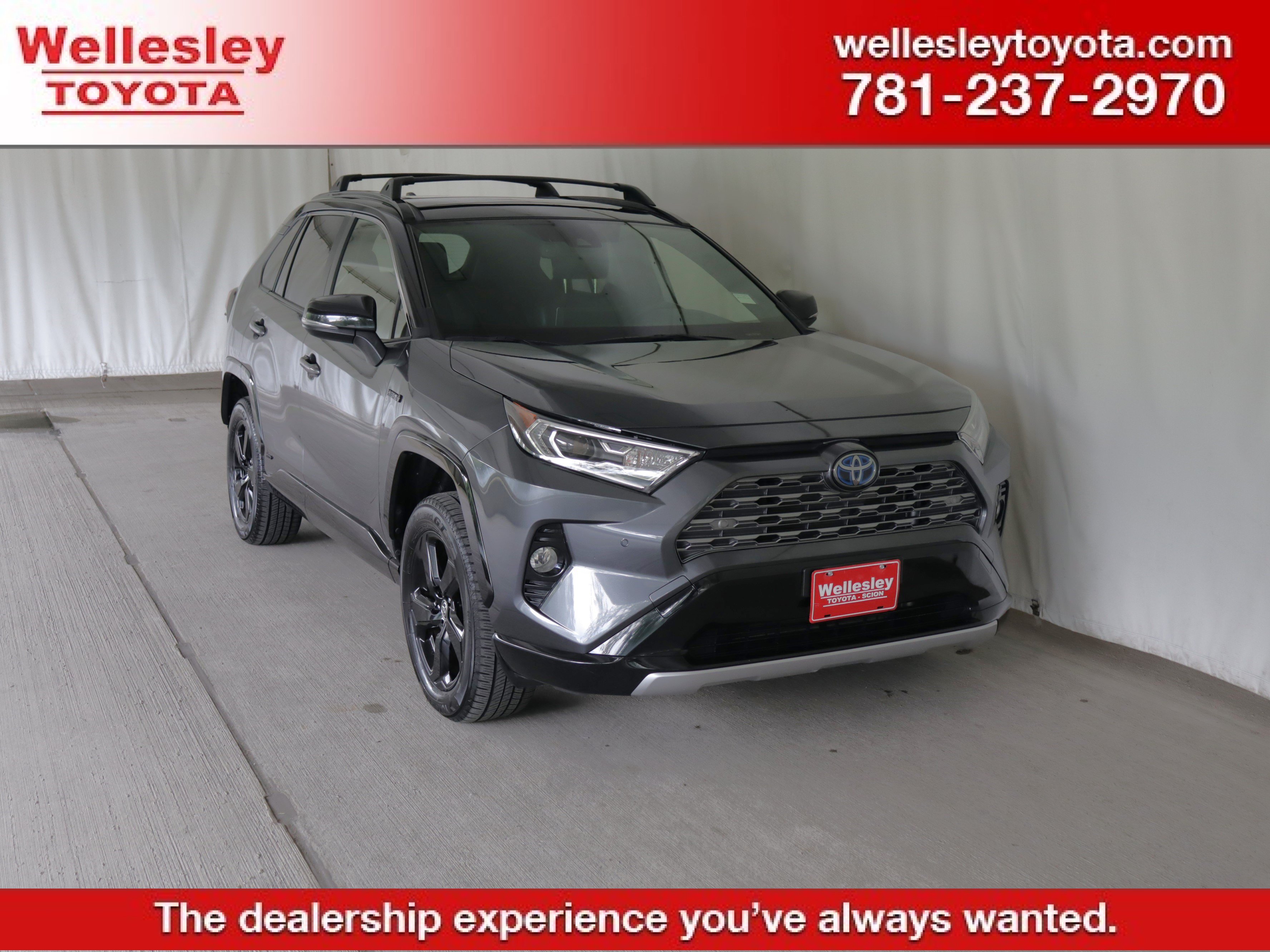 Used 2019 Toyota RAV4 XSE AWD/4WD image 1