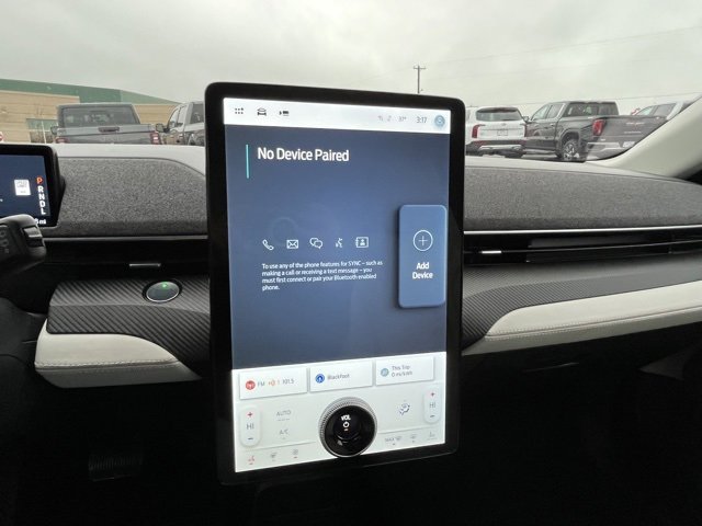 Used 2022 Ford Mustang Mach-E Premium image 37