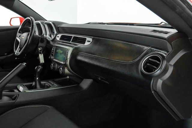 Used 2014 Chevrolet Camaro SS w/ Black Rally Stripe Package image 27