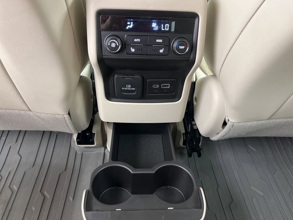 Used 2023 GMC Acadia Denali w/ Denali Ultimate Package image 28