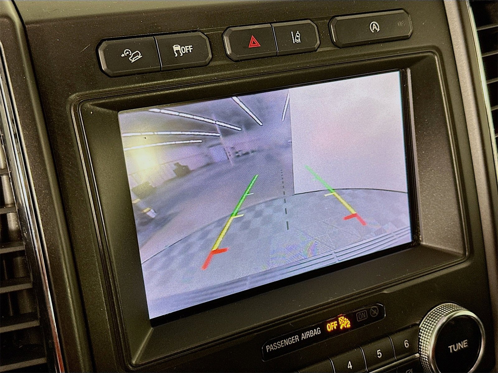 Used 2020 Ford Expedition Max Limited image 14