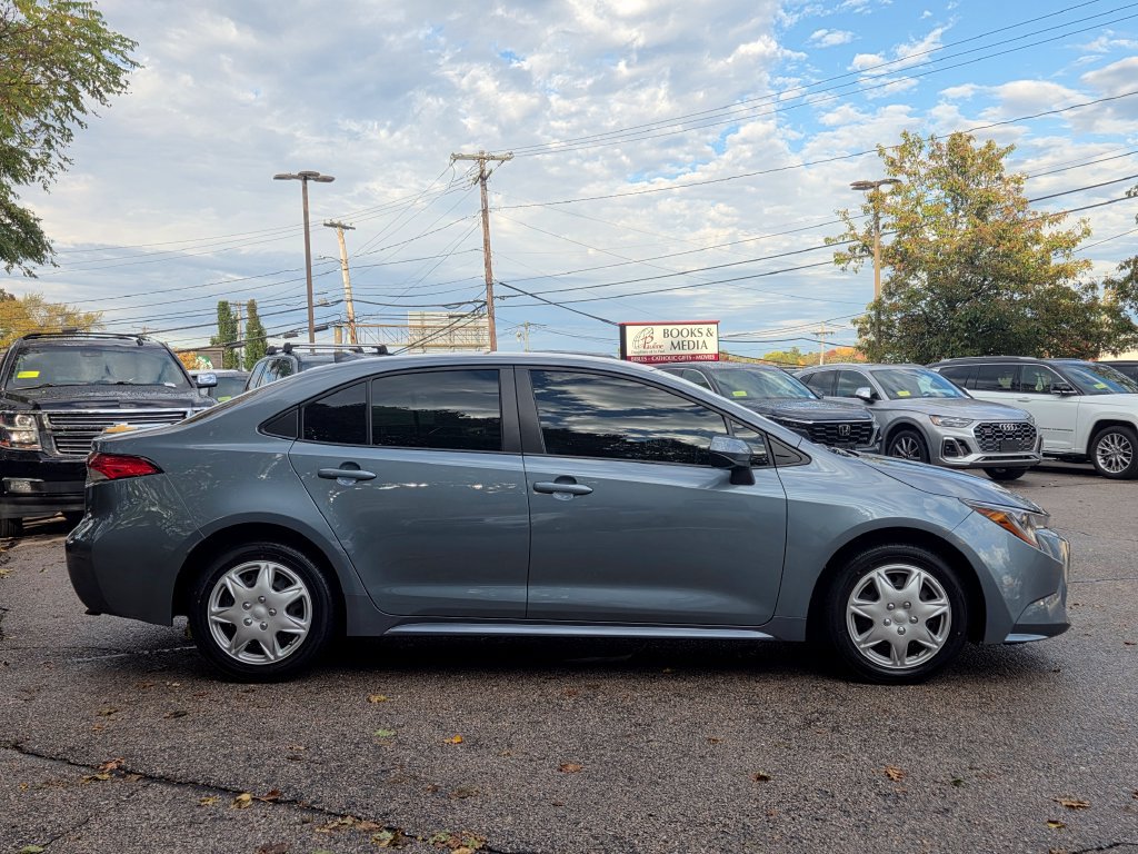 Used 2021 Toyota Corolla LE w/ Carpet Mat Package (TMS) FWD image 7
