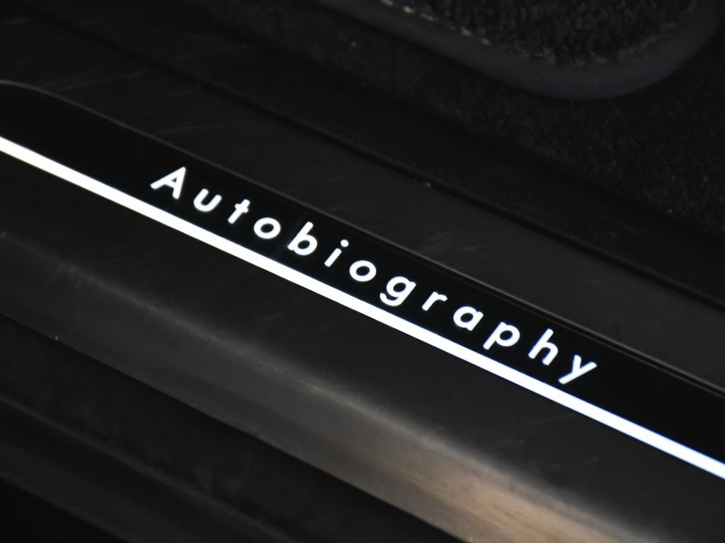 Used 2025 Land Rover Range Rover Sport Autobiography image 11