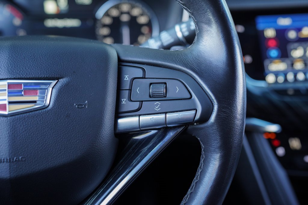 Used 2023 Cadillac XT6 Premium Luxury image 30