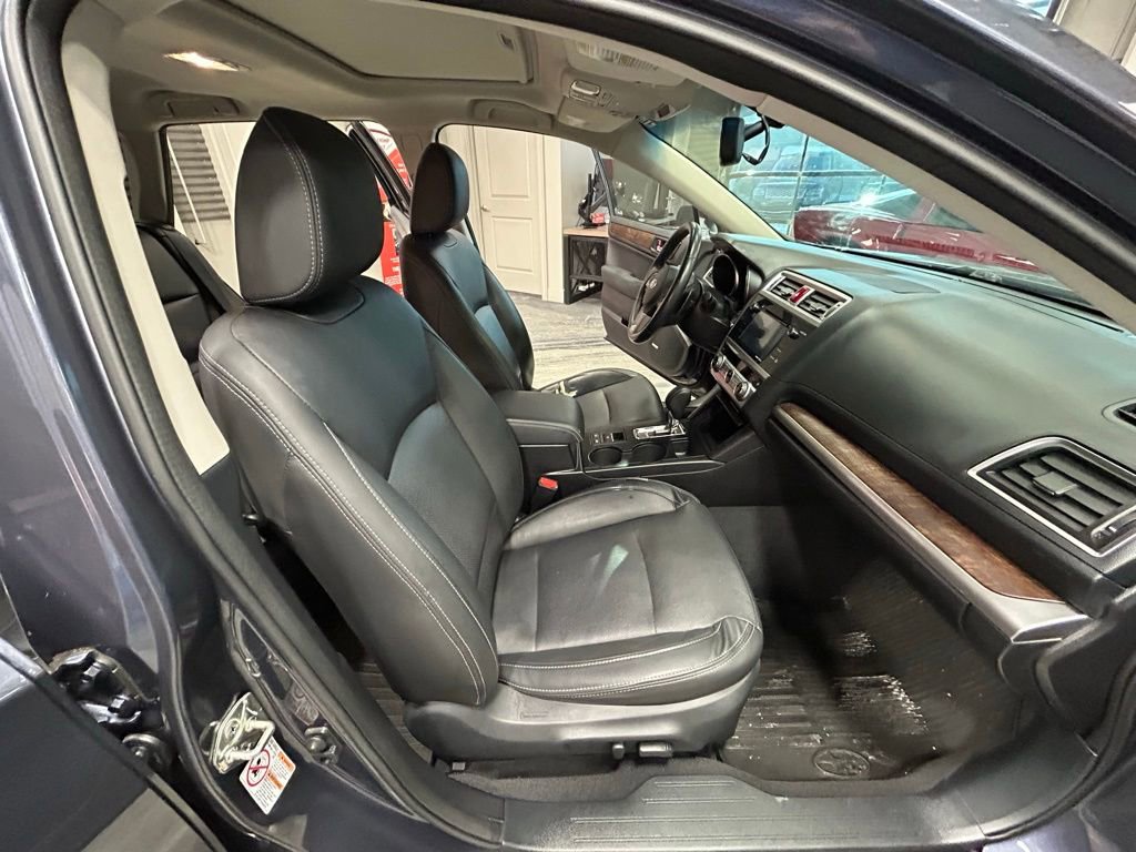 Used 2017 Subaru Outback 2.5i Limited image 39
