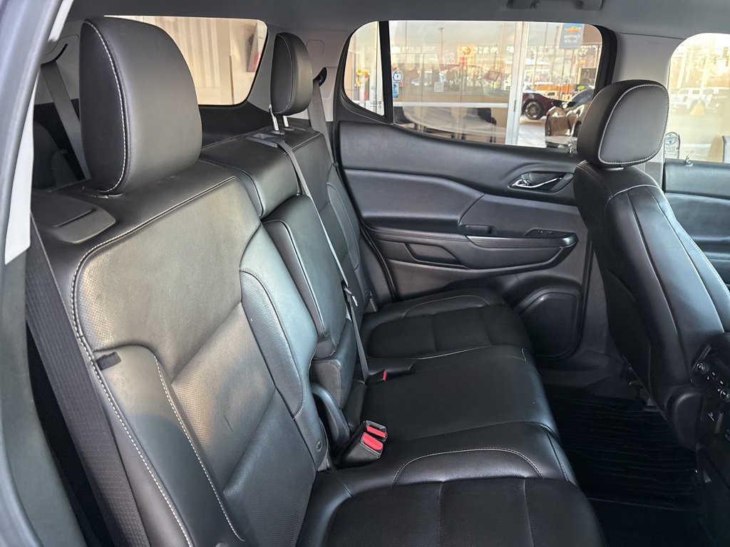 Used 2018 GMC Acadia SLT image 31