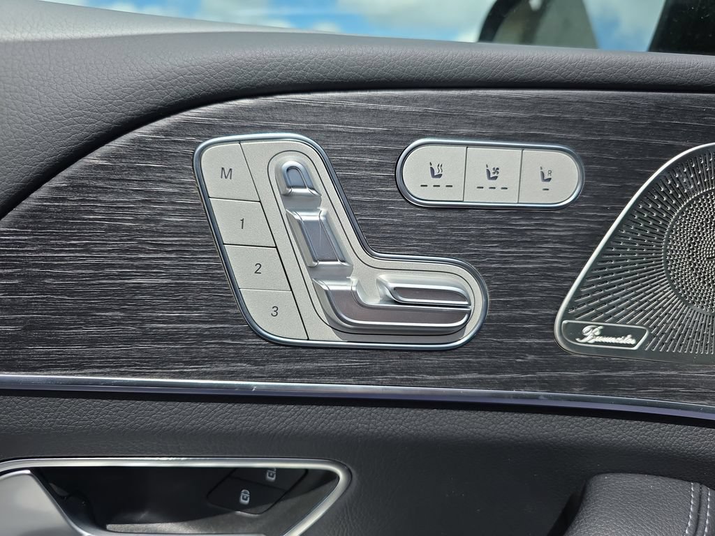New 2026 Mercedes-Benz GLS 450 4MATIC image 11