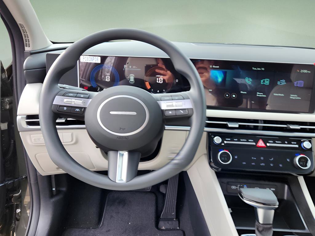 New 2026 Hyundai Tucson SEL image 16