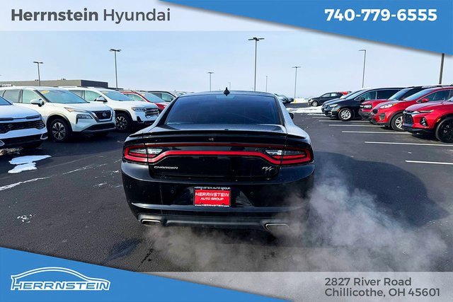 Used 2018 Dodge Charger R/T image 29