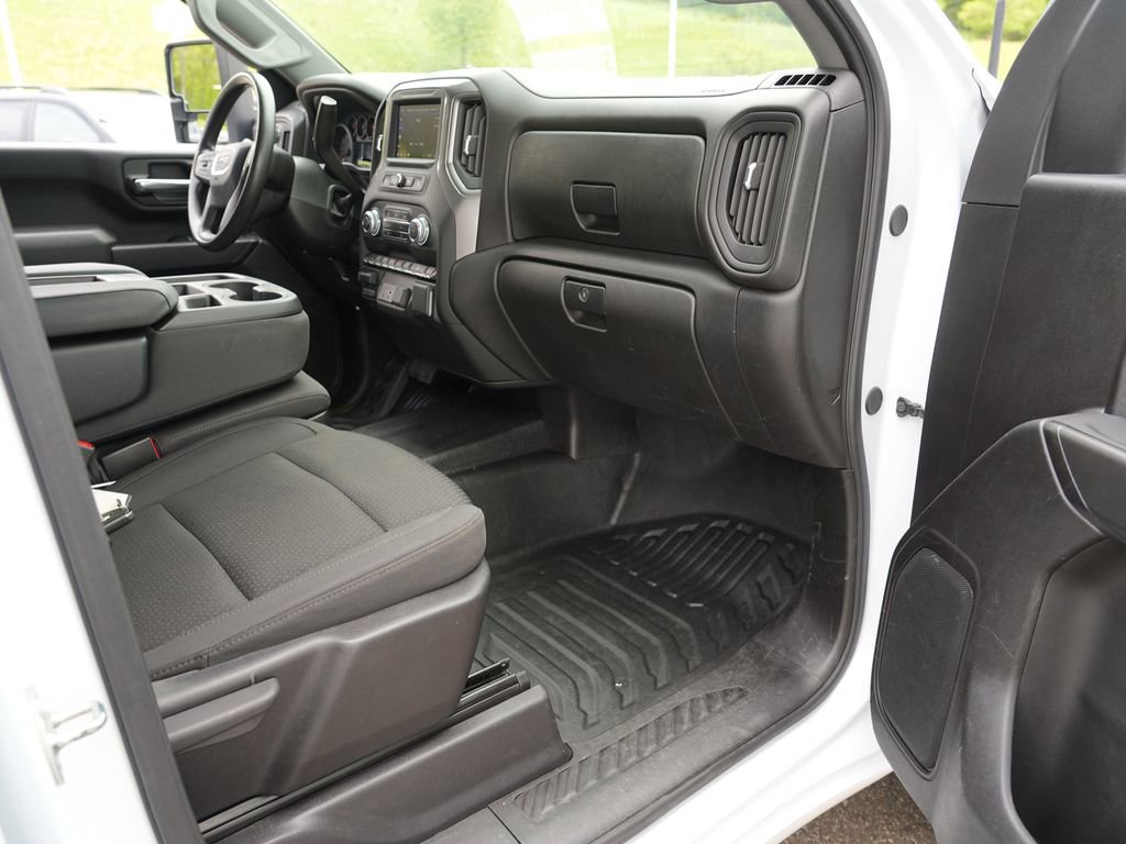 Used 2024 GMC Sierra 3500 Pro AWD/4WD image 28