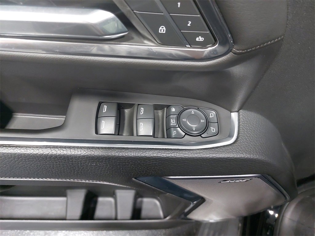 Used 2024 GMC Sierra 3500 Denali w/ Denali Reserve Package image 30