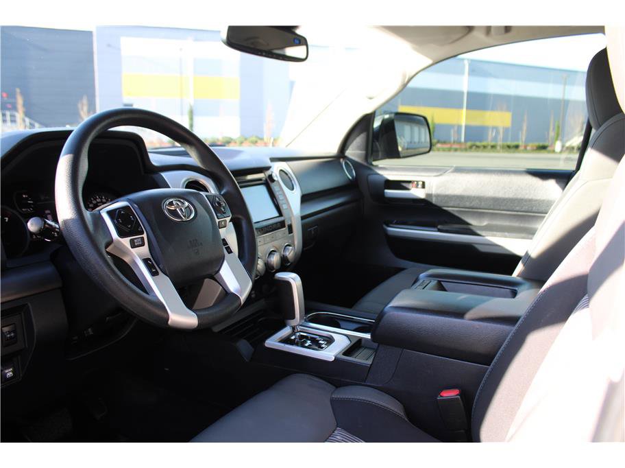 Used 2019 Toyota Tundra SR5 w/ SR5 Upgrade Package image 9