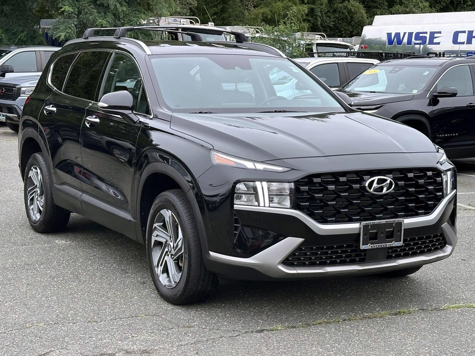 Used 2023 Hyundai Santa Fe SEL AWD/4WD image 5