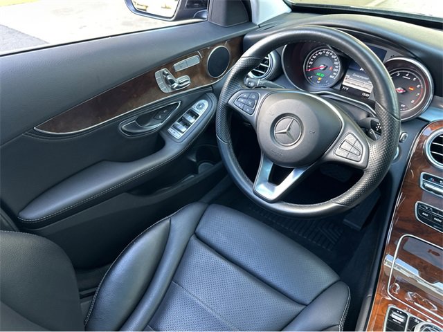 Used 2015 Mercedes-Benz C 300 4MATIC Sedan image 12