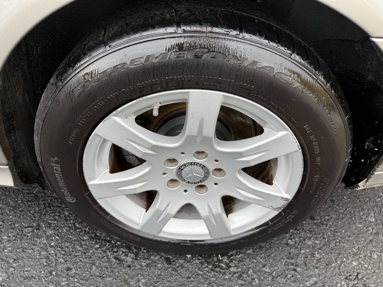 Used 2008 Mercedes-Benz E 320 BlueTEC Sedan image 10